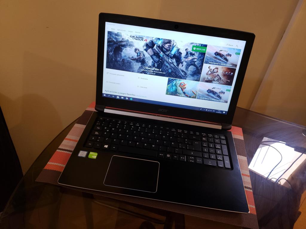 Laptop Acer, a515, i5 8va Gen, 8GB RAM, Disco Duro 1TB,
