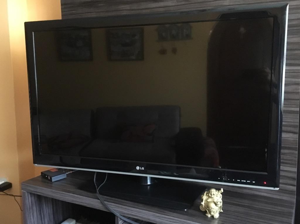 Tv Lg Lcd 42’ Remate S/980!!