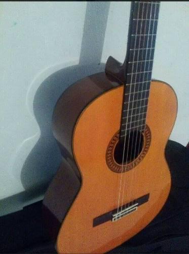 Guitarra Yamaha C80