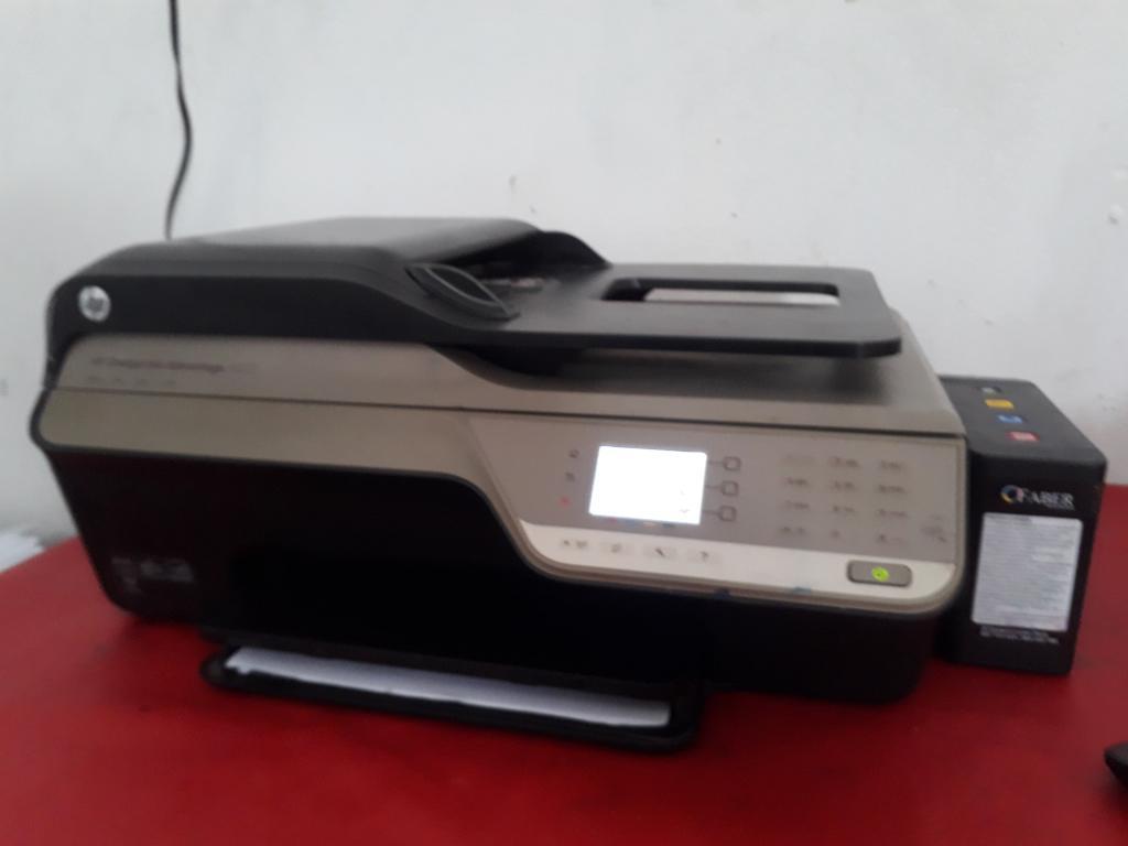 Impresora Wifi Multifuncional Con sistema de tinta continua