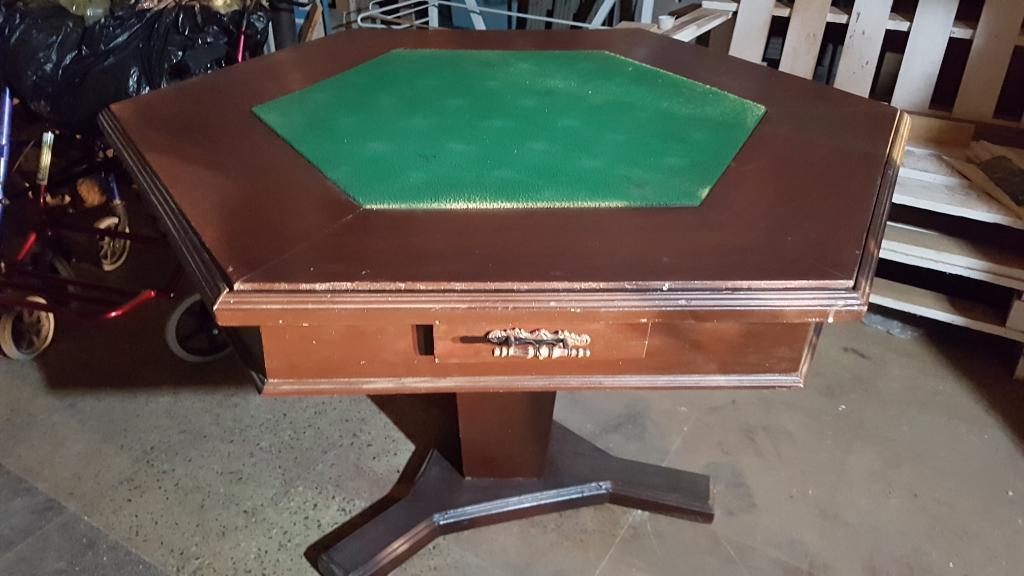 Vendo Mesa Juegos