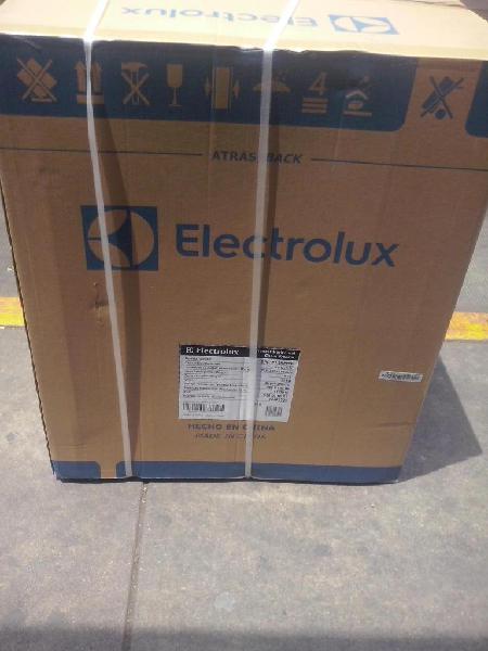 congelador electrolux de 150 litros nueva sellada en caja.