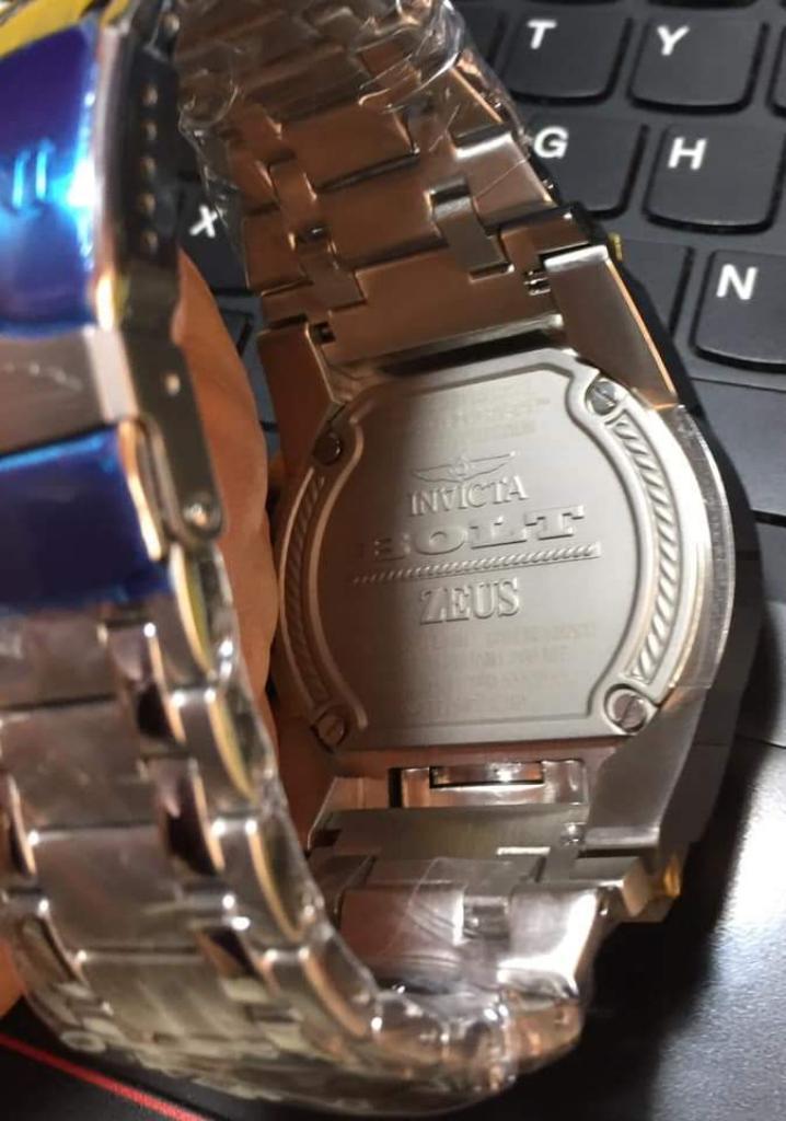 Invicta Bolt Zeus