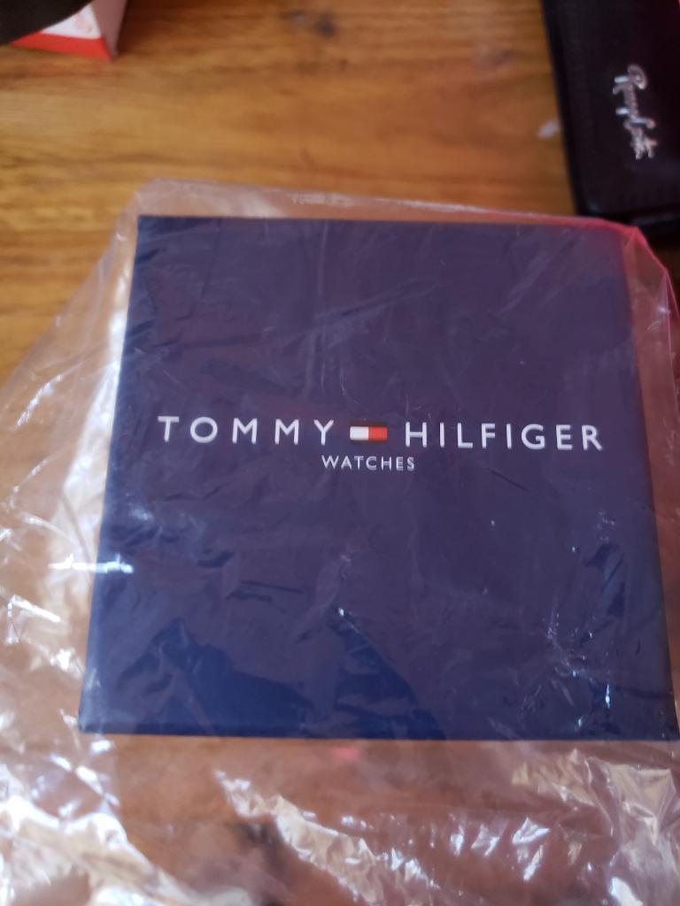 Reloj Tommy Hilfiger Nuevo