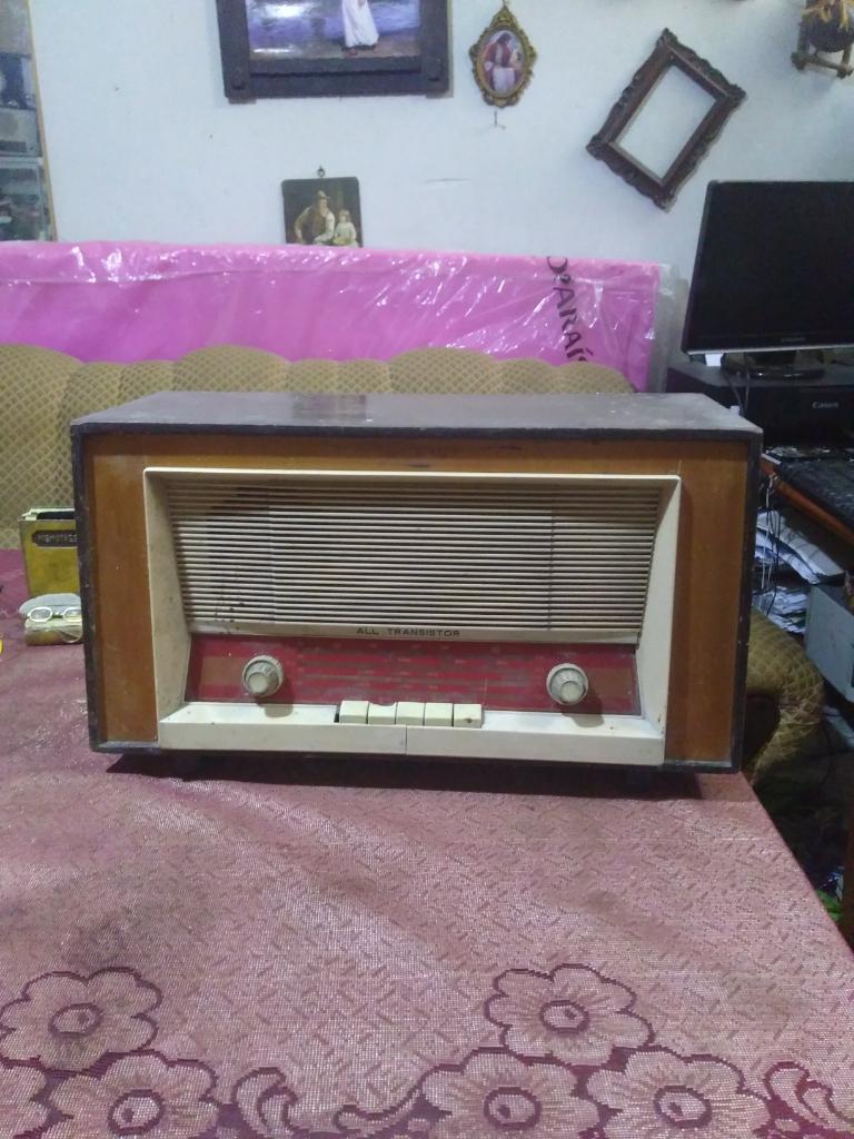 Radio Antigua Transistor Mediana Madera