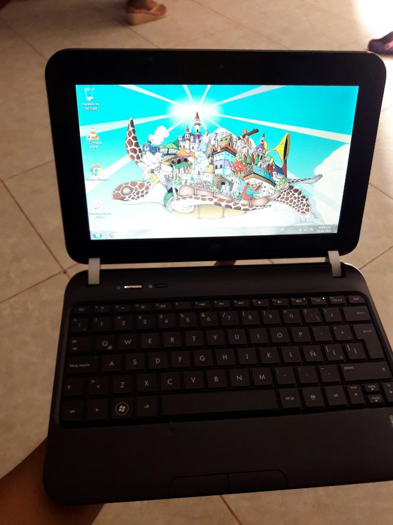 Vendo Laptop Mini Hp 210