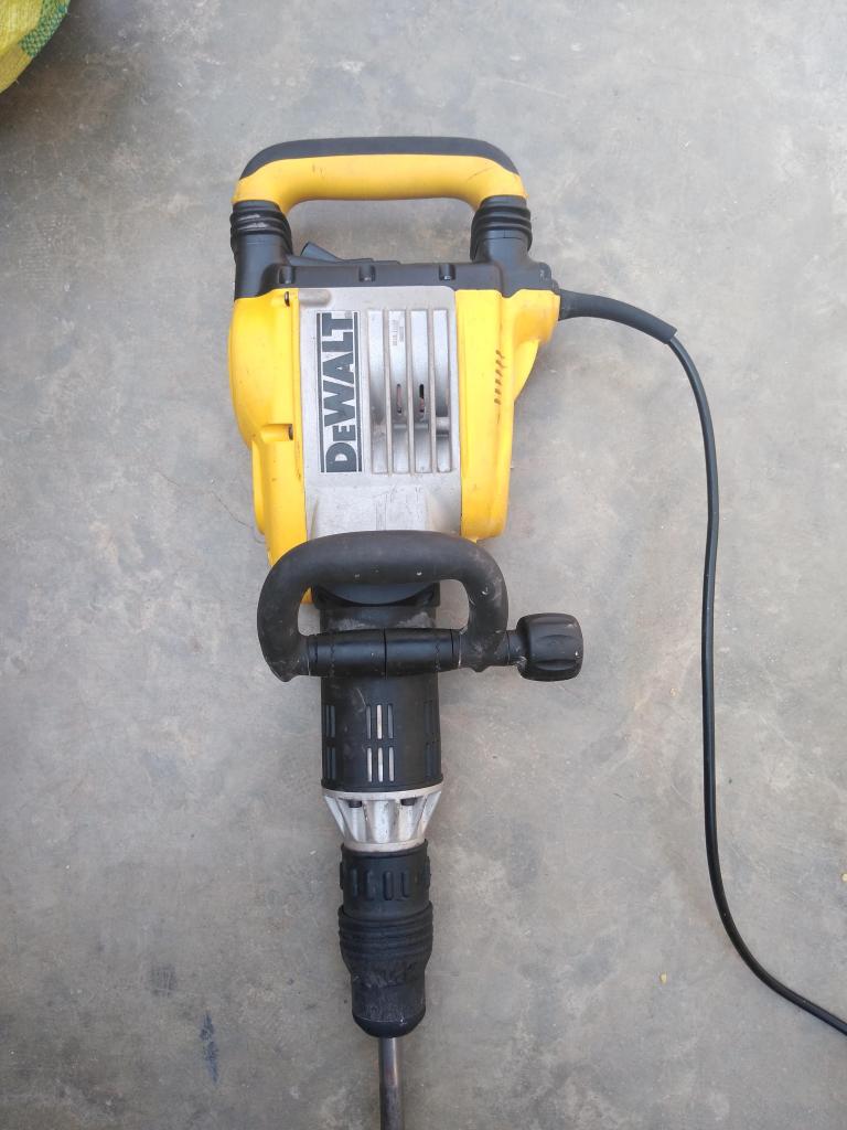 Martillo demoledor DeWalt