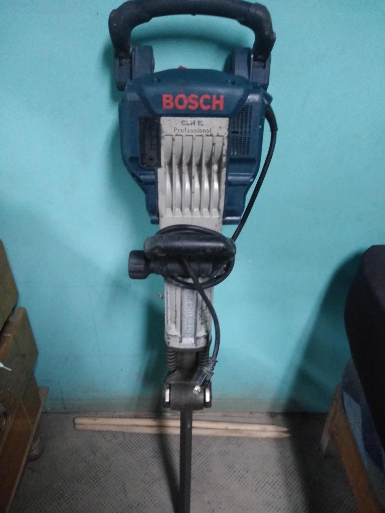 Martillo demoledor Bosh