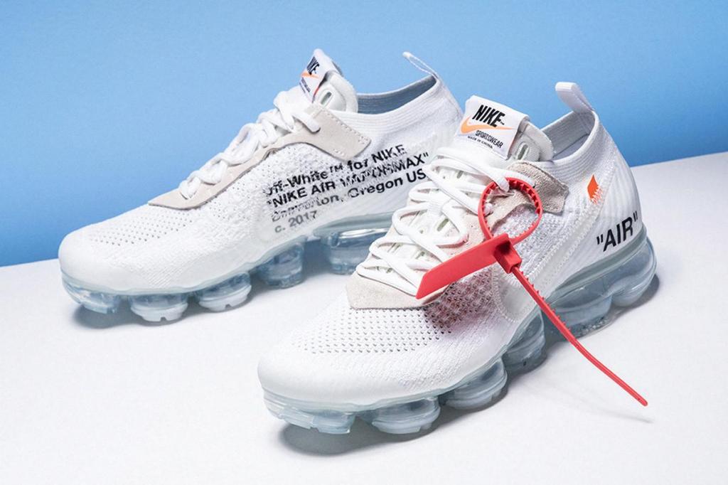NIKE VAPORMAX X OFF WHITE / NIKE AIR FORCE LOW