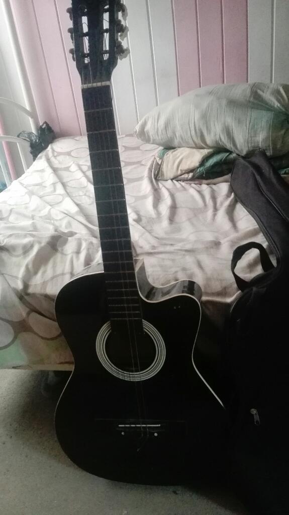 Guitarra Mabis