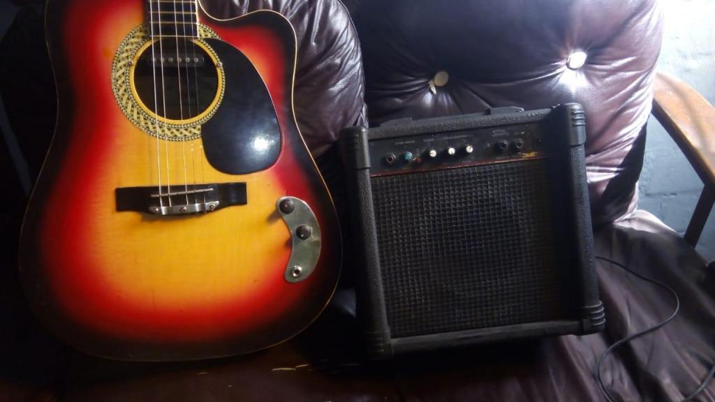 Guitarra y amplificador