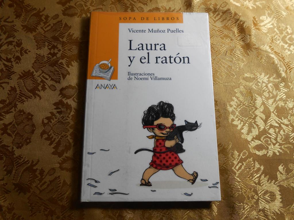 LAURA Y EL RATÓN