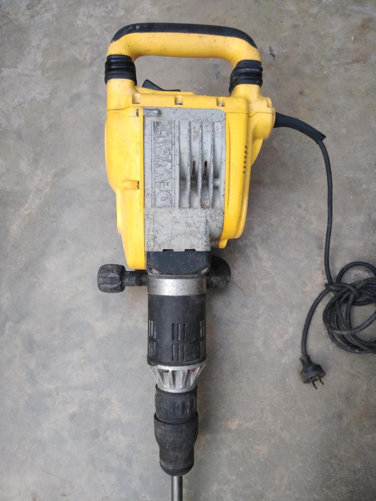 Martillo demoledor DeWalt