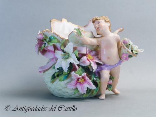 Centro De Mesa Angel Y Flores Jardinera Porcelana Francesa