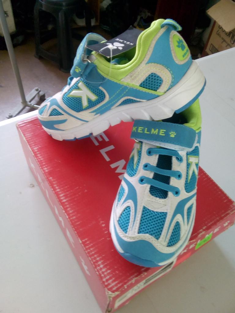 Zapatilla Kelme Talla 31