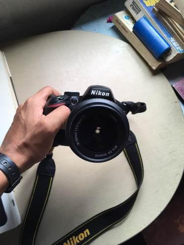 Camara Nikon D3200 + Lente 18-55mm