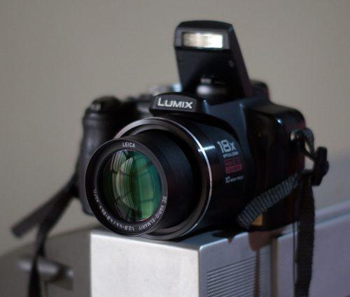 Lumix Pro Fz-28 Lente Fijo Leica Dispara En Raw Cambio