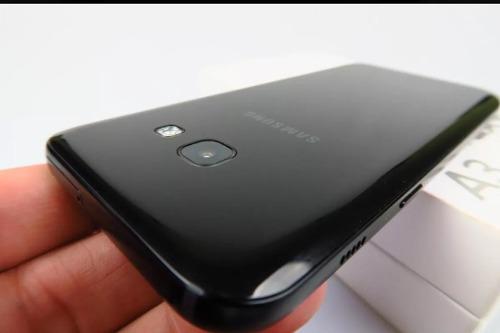 Samsung A5 2017 4g 16mp. 32gb. Ram 3gb - Negro