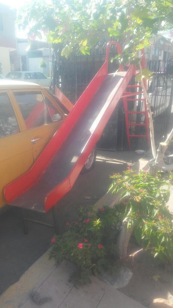 Se Vende Resbalón de Metal Operativo