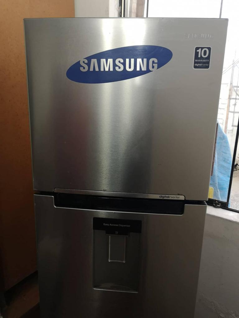 Vendo Refrigerador Samsung Por Motivos De Viaje, Buen Estado