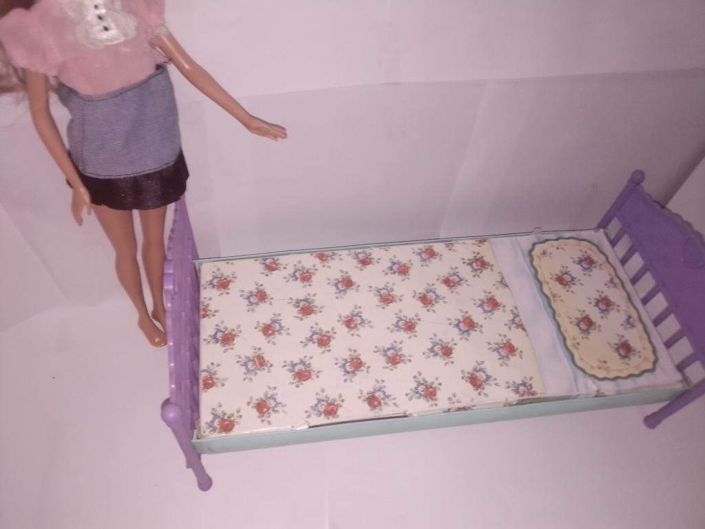 Cama de Barbie