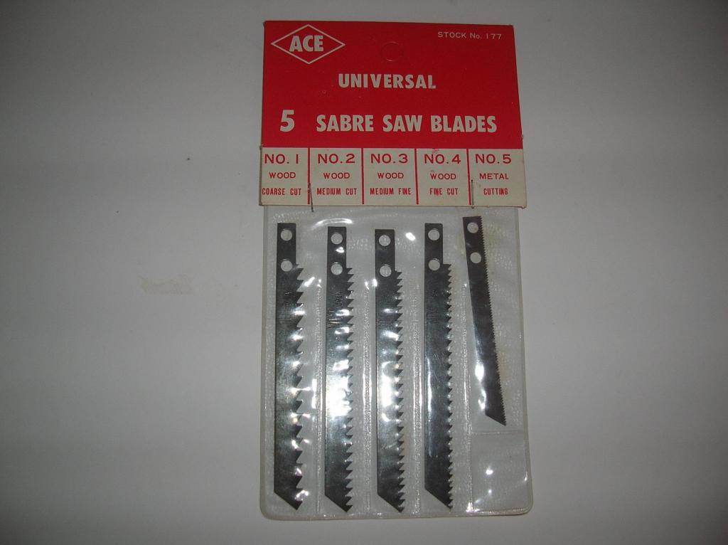 SET DE SIERRAS PARA CALADORA ELECTRICA