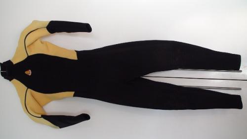 Wetsuit Boz Mujer Talla S - Cuerpo Completo - Cierre Espalda