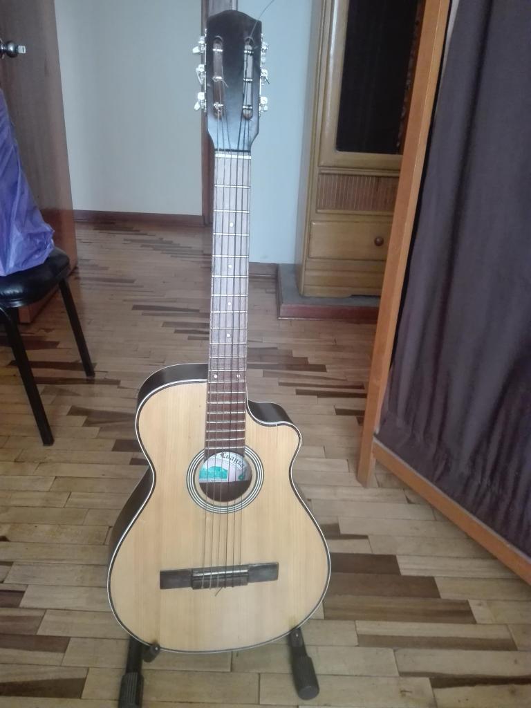 REMATO Guitarra acstica Loayza buena madera y sonido