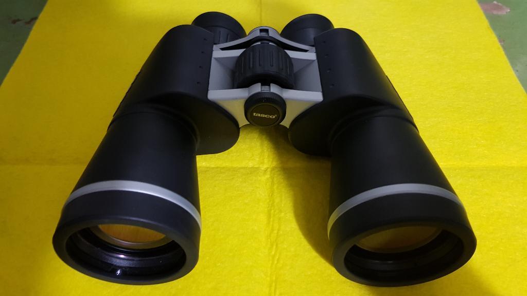 Binocular Tasco 10x50