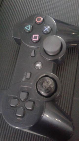 Vendo PS3 con mandos