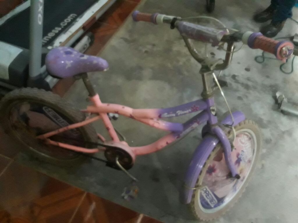 Bicicleta Barbye Usada para Niña