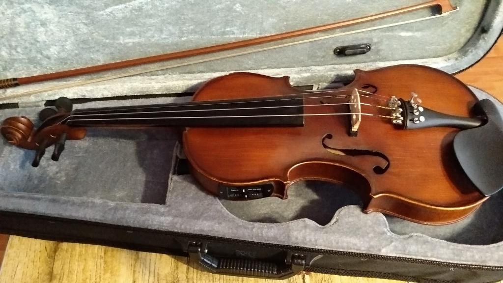 Violin Electro Acustico 44