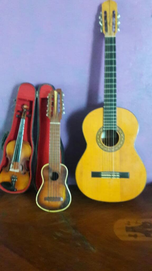 Charango,violin Y Guitarra