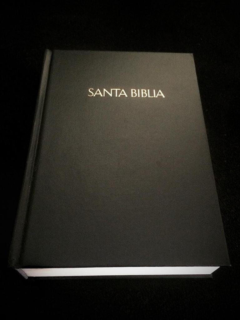OFERTA Santa Biblia Reina Valera  sin uso