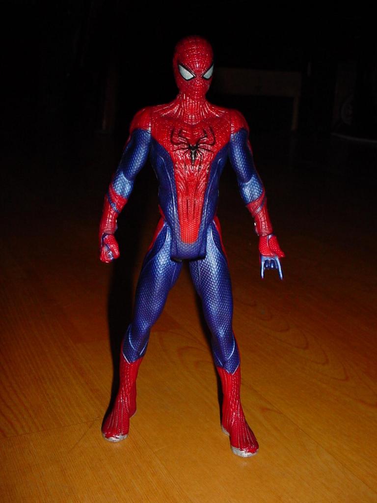 Spiderman Increíble Hombre araña Hasbro  cm