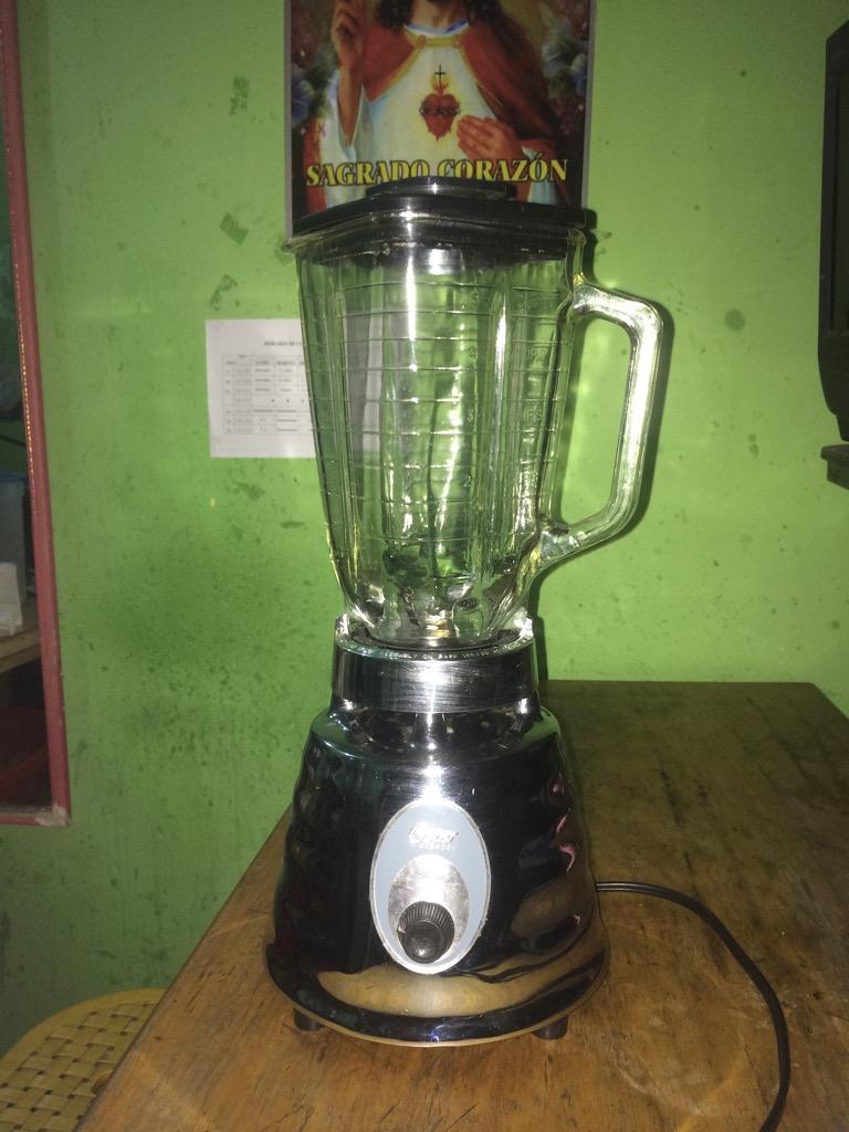 Licuadora Oster Blender