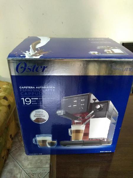 Cafetera Express Oster Nueva