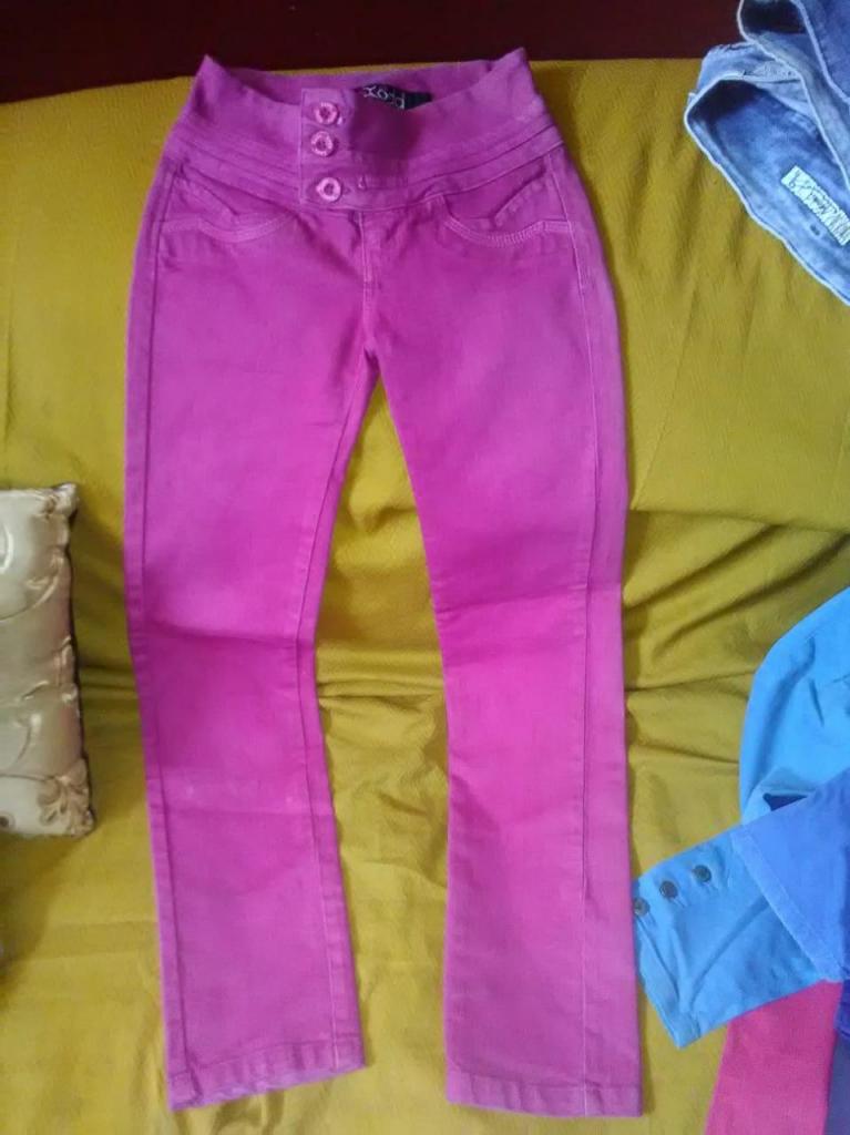 PANTALONES DE TELA, TIPO JEAN TALLA 28