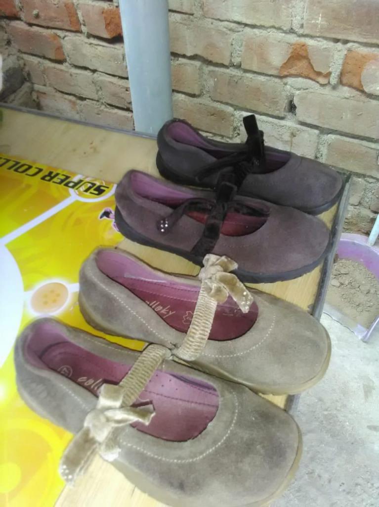ZAPATOS DE NIÑA TALLA 27