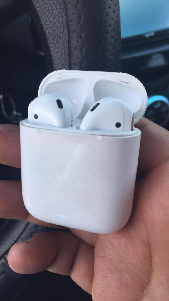 Airpods