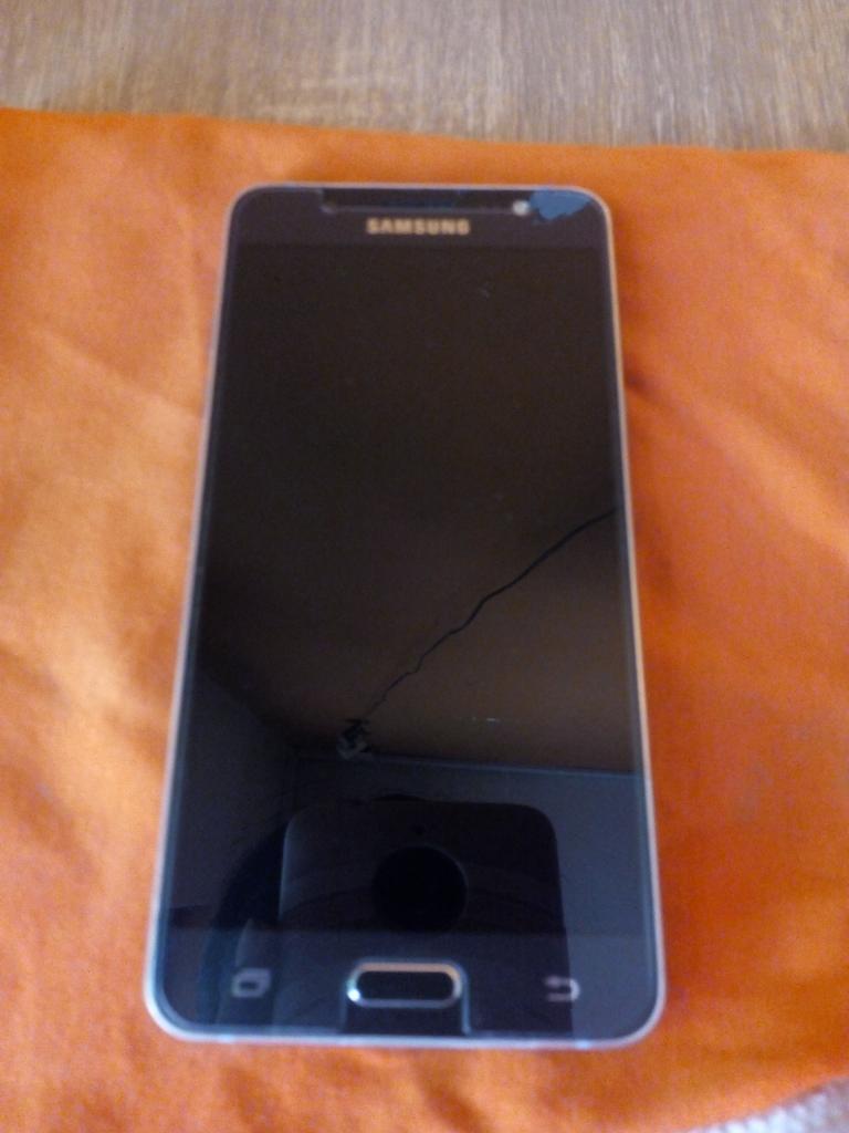 Samsung J