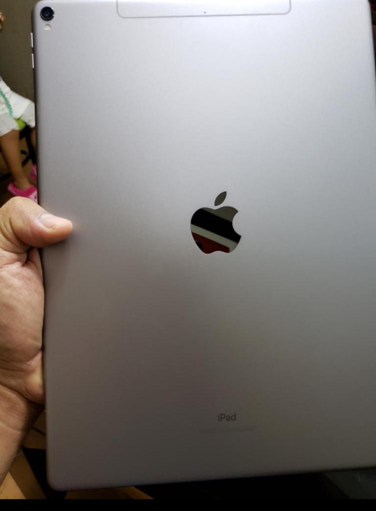 Vendo O Cambio iPad Pro de 12.9