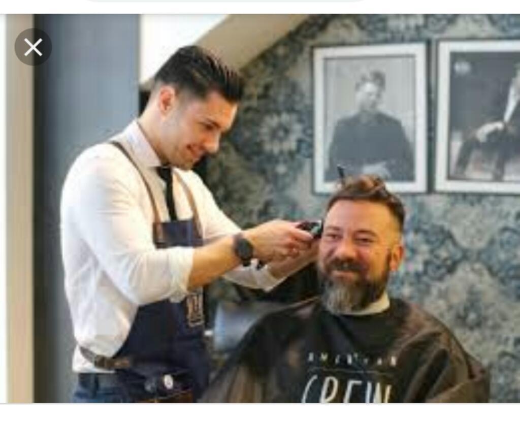 Se Necesita Barbero