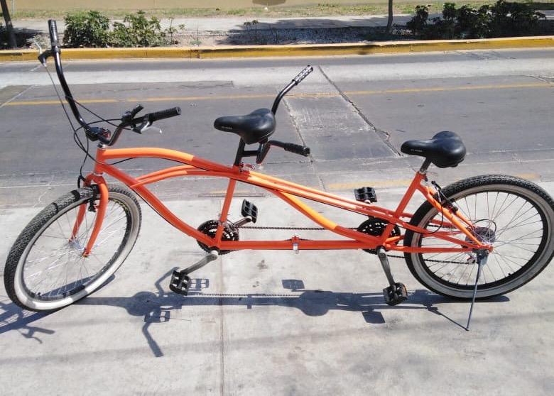 Bicicleta Tandem