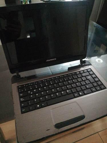 Laptop Advance Nv5756 Core I3
