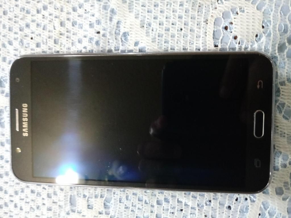 Celular Samsung J7 Negro 16 GB 1.5 GHz Octo Core
