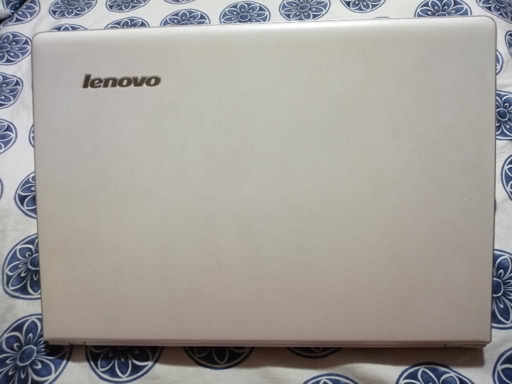 Lenovo Core I5 4 Ram. 1 Tb Hdd