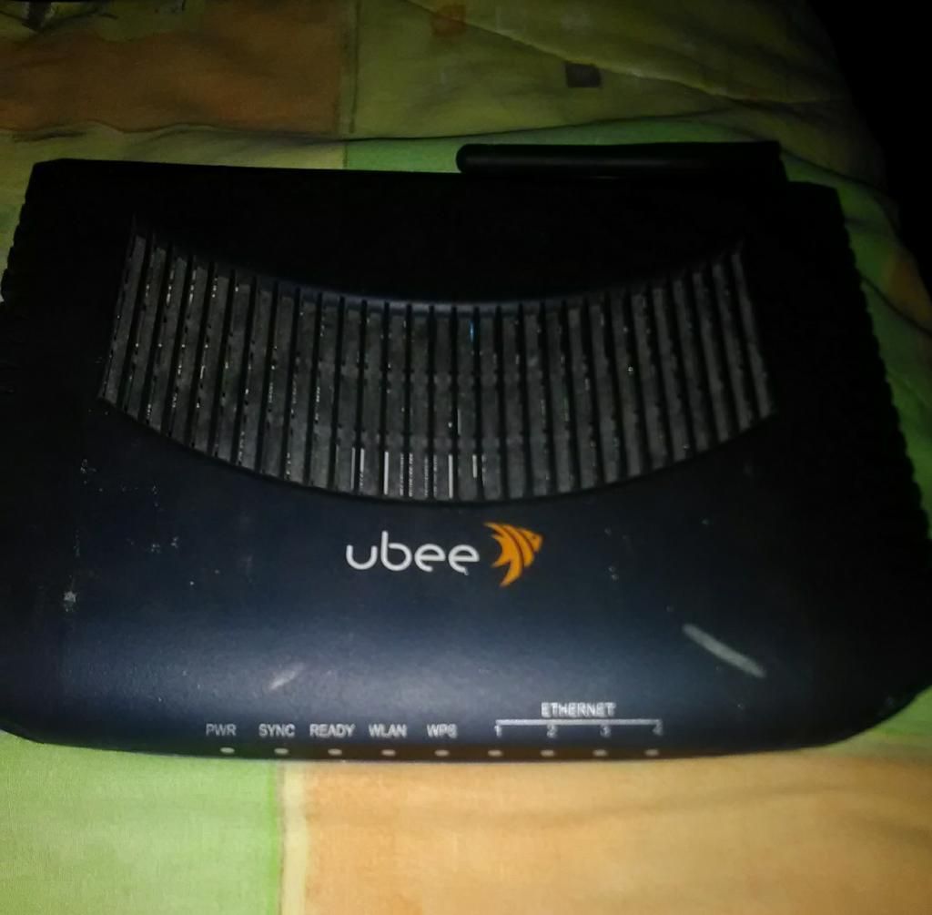 Modem Ubee Ddw262