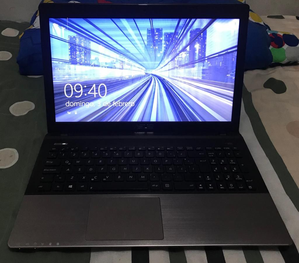 Laptop Asus Modelo K55v Core iM 15.8 Hd