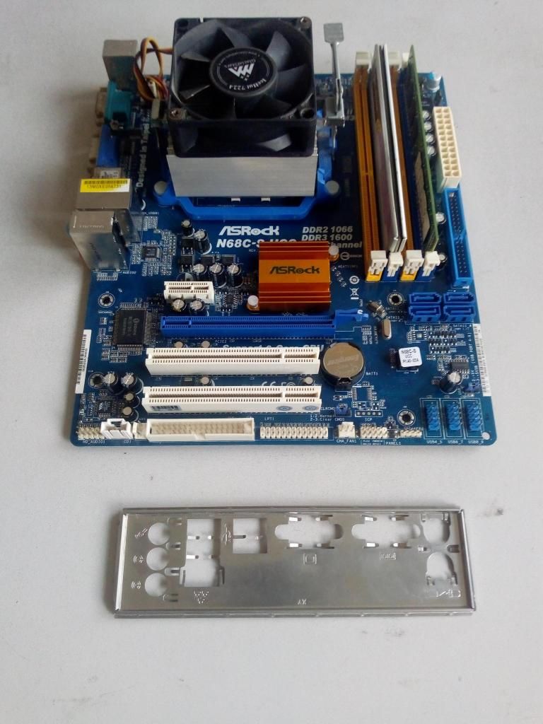 Motherboard Asrock N68cs Ucc DDR2 y DDR3